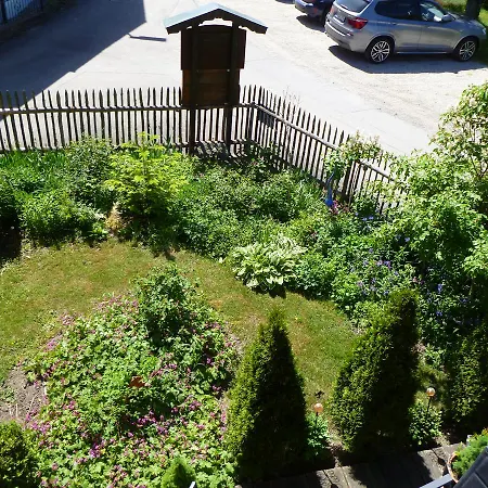 Haus Lissi ゲストハウス