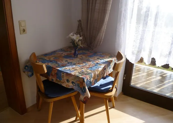 Haus Lissi ゲストハウス Bad Füssing